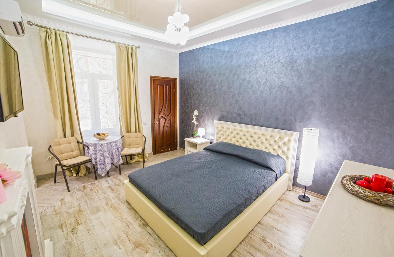 Rubna 5 Appartement Lviv Buitenkant foto